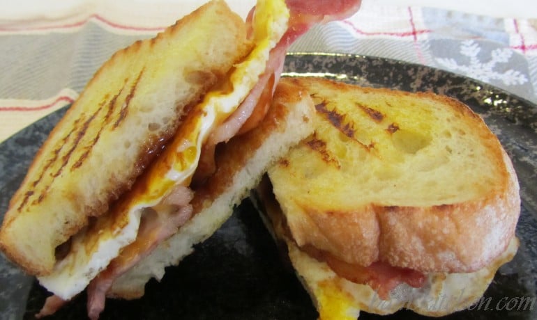 Bam's Breakfast Baps