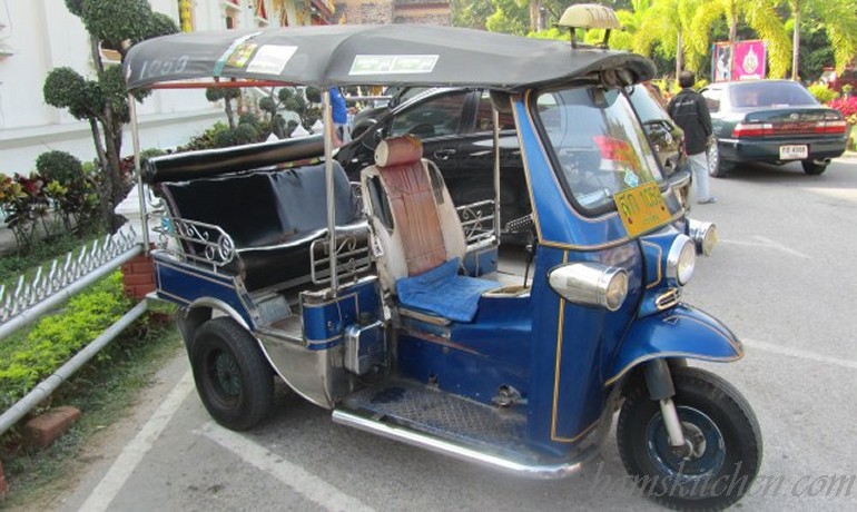 Snack and street foods of Thailand