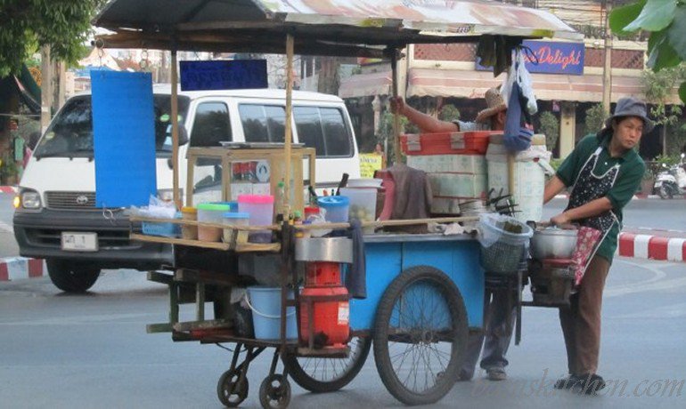 Snack and street foods of Thailand