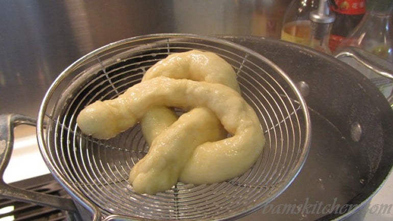 Bamiversary bavarian pretzels