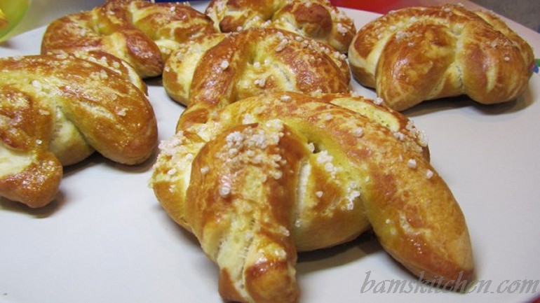 Bamiversary bavarian pretzels