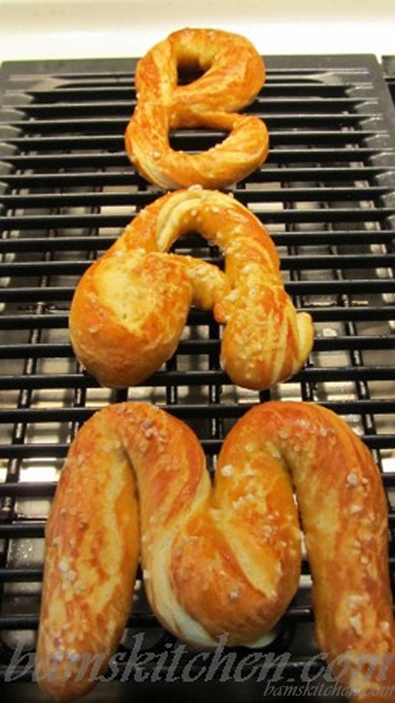 Bamiversary bavarian pretzels