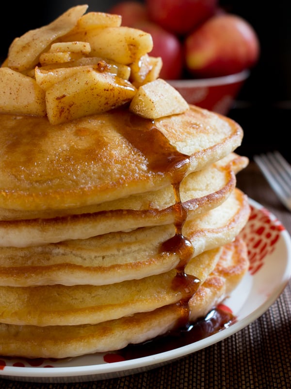 Better Than Mrs. Butterworth's Pancake Syrup / https://www.hwcmagazine.com