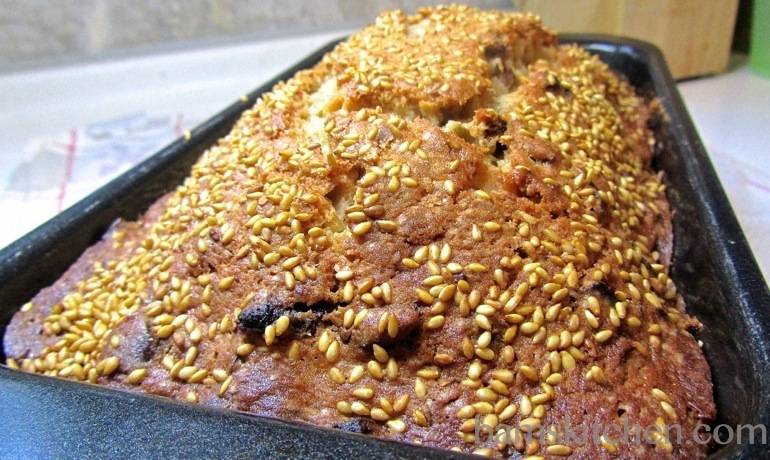 Hong Zao Bread