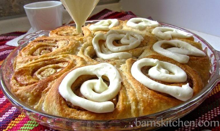 Insanely Delicious Cinnamon Buns