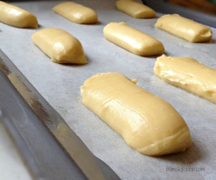 Chocolate French Eclairs with Cinnamon Cream_IMG_5030