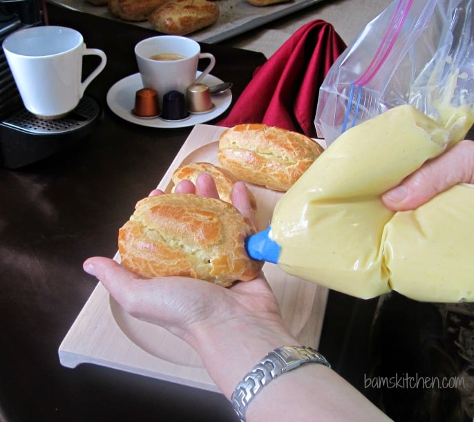 Chocolate French Eclairs with Cinnamon Cream_IMG_8821