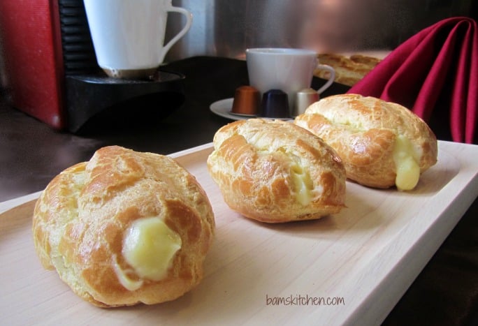 Chocolate French Eclairs with Cinnamon Cream_IMG_8828