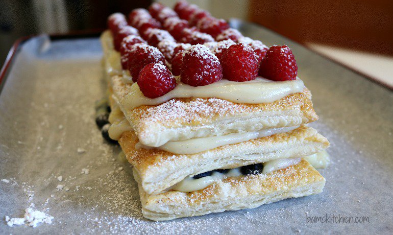 quick peach & raspberry mille feuille - Lost in Food