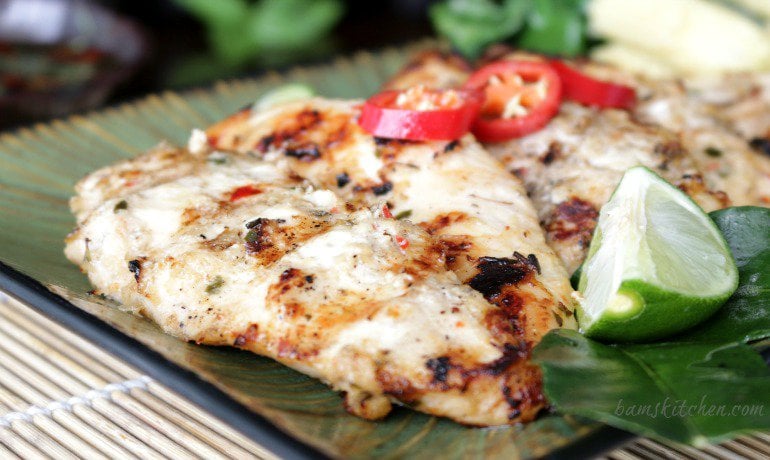 Thai Grilled Chicken Tenderloins and Zesty Dipping Sauce / https://www.hwcmagazine.com