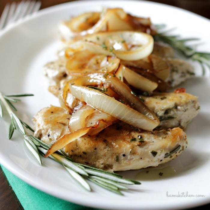 Close up of the caramelized onions over the chicken breasts.