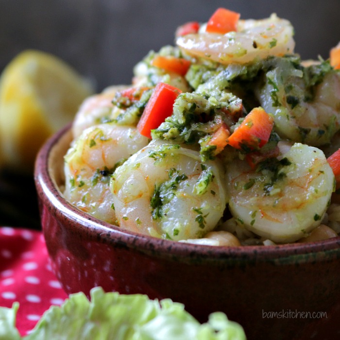 Parsley Lemon Pesto Shrimp Wraps / https://www.hwcmagazine.com