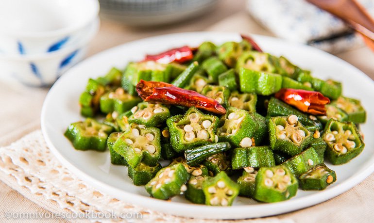 Four Ingredient Okra Stir Fry Omnivore's Cook Book / https://www.hwcmagazine.com