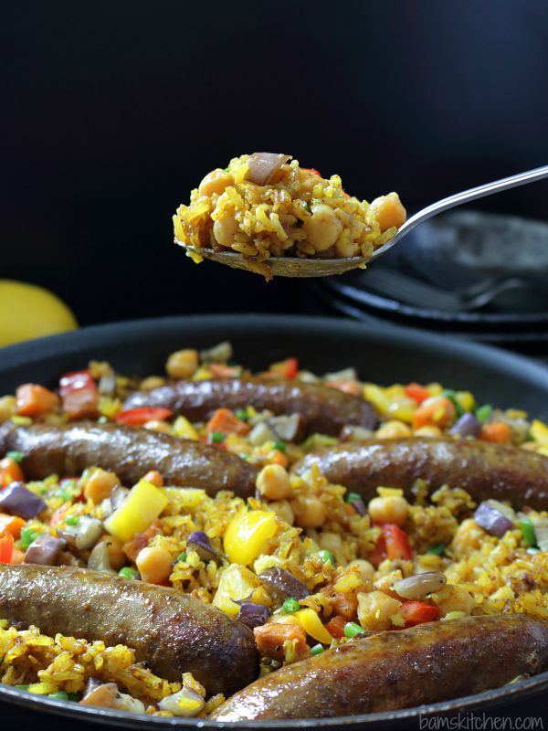 Moroccan Sausage Paella / https://www.hwcmagazine.com