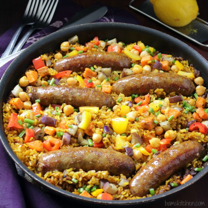 Moroccan Sausage Paella / https://www.hwcmagazine.com