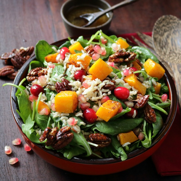 Festive Autumn Salad / https://www.hwcmagazine.com