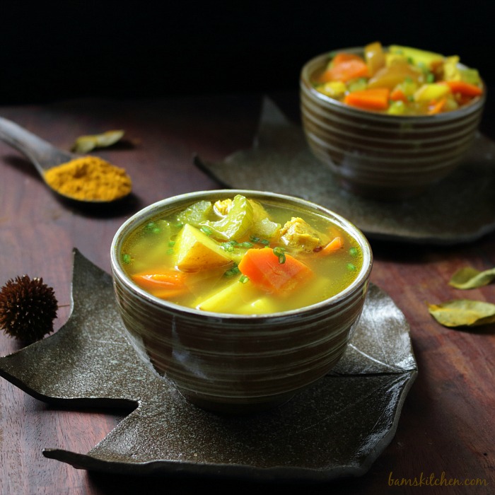 Cozy Pumpkin Curry Soup Recipe - Jar Of Lemons