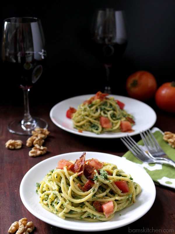 Speedy Spinach Pesto Pasta / https://www.hwcmagazine.com