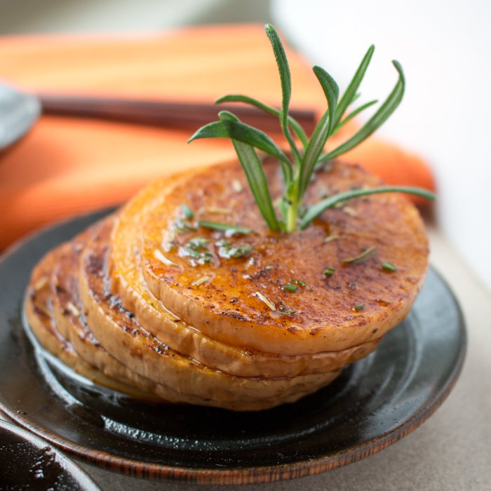 Spicy Rosemary Butternut Squash / https://www.hwcmagazine.com