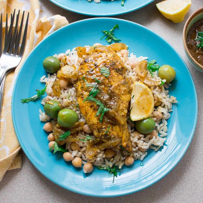 Moroccan Olive Chicken / https://www.hwcmagazine.com