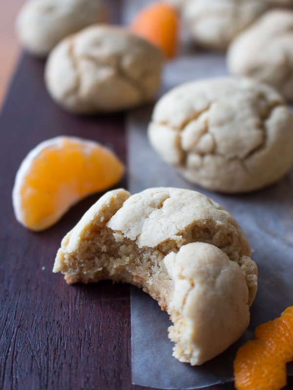 Chewy Mandarin Orange Cookies / https://www.hwcmagazine.com