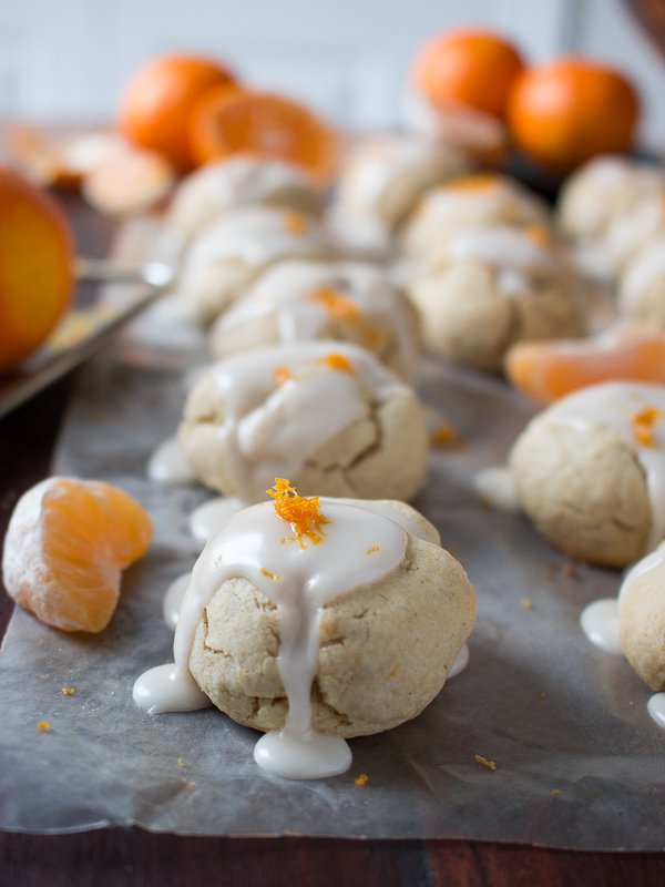 Chewy Mandarin Orange Cookies / https://www.hwcmagazine.com