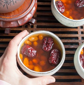 Goji Berry and Red Dates Herbal Tea / https://www.hwcmagazine.com