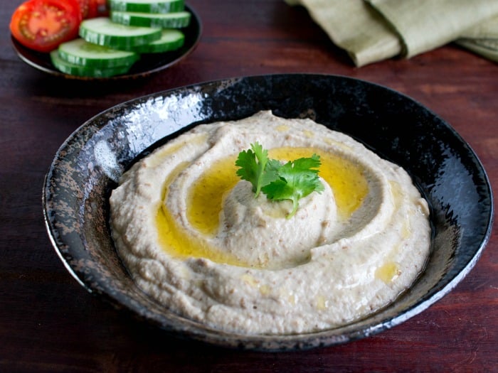 Traditional Baba Ghanoush (Ganoush) / https://www.hwcmagazine.com