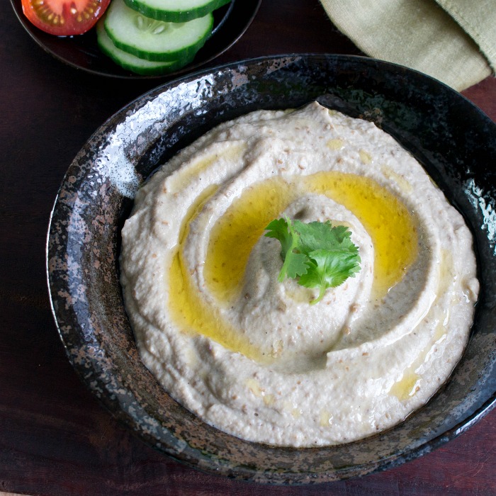 Traditional Baba Ghanoush (Ganoush) / https://www.hwcmagazine.com