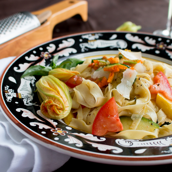 Homemade Tagliatelle Pasta with Zucchini Blossoms / https://www.hwcmagazine.com