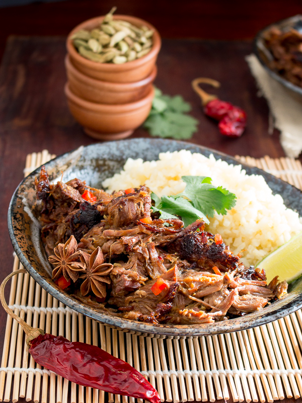 Slow Cooker Beef Rendang Curry / https://www.hwcmagazine.com