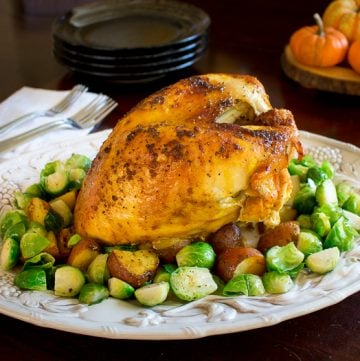 Roasted Turmeric Spiced Turkey Breast / https://www.hwcmagazine.com