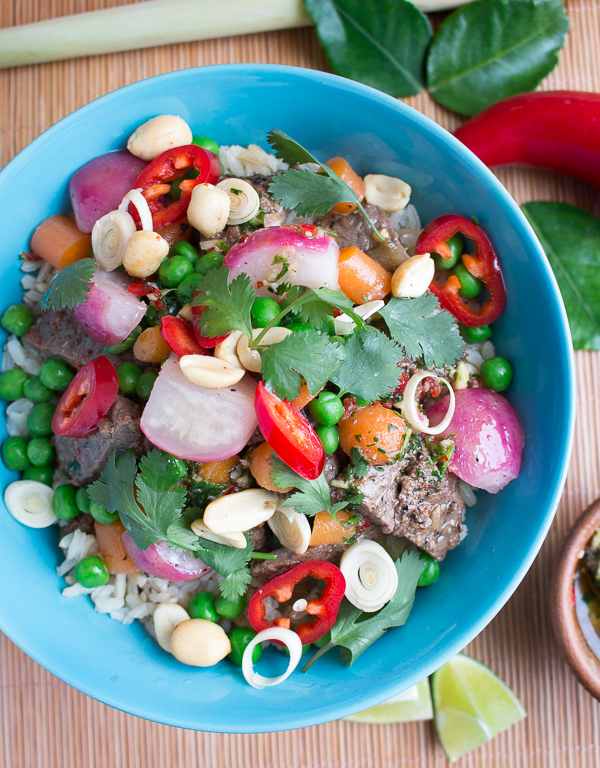 Spring Time Thai Beef Buddha Bowls/ https://www.hwcmagazine.com