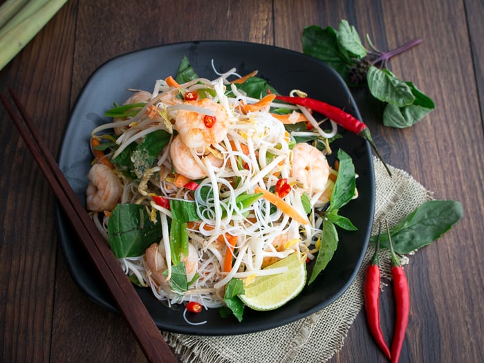 Vietnamese Shrimp Vermicelli Salad / https://www.hwcmagazine.com