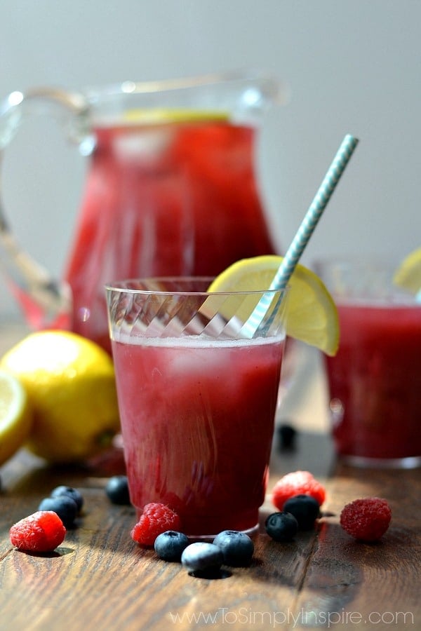 Summertime Non-Alcoholic Fruity Drink Recipes/ https://www.hwcmagazine.com