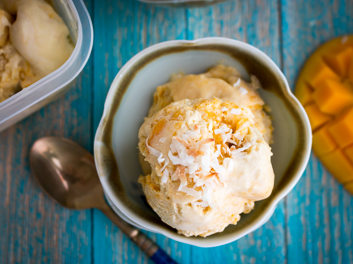 No-Churn Dairy Free Mango Swirl Ice Cream / https://www.hwcmagazine.com