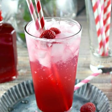 Italian soda with rapsberries.