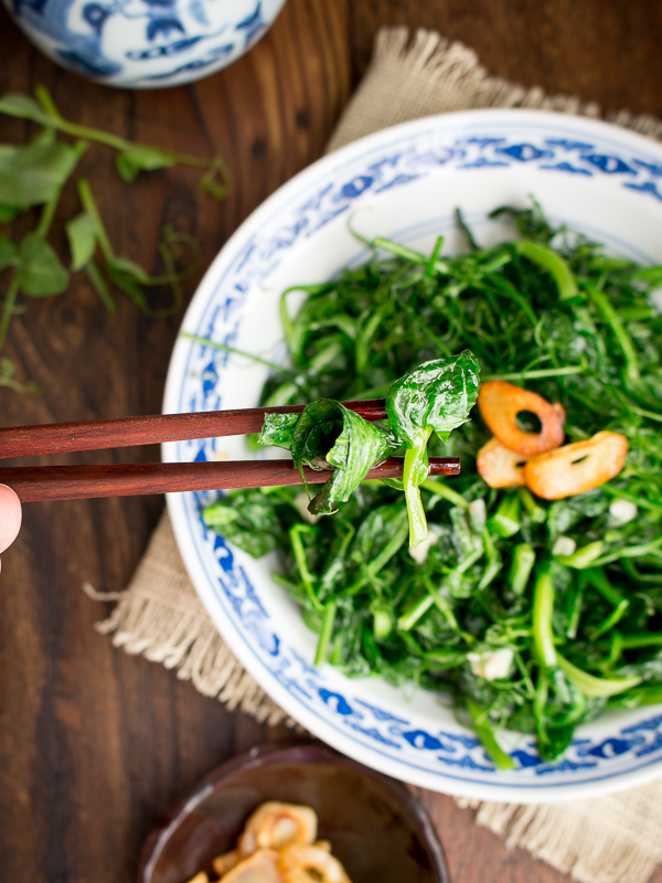 5 Minute Stir Fried Garlic Pea Shoots - Healthy World Cuisine