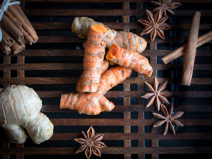 Easy Spiced Golden Milk / https://www.hwcmagazine.com