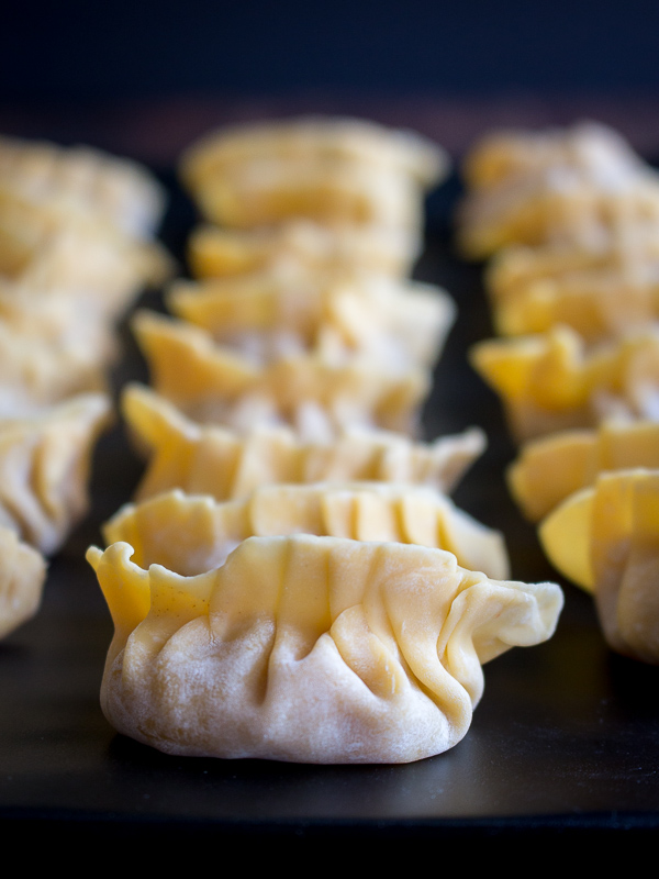 Apple Pie Pot Stickers / https://www.hwcmagazine.com