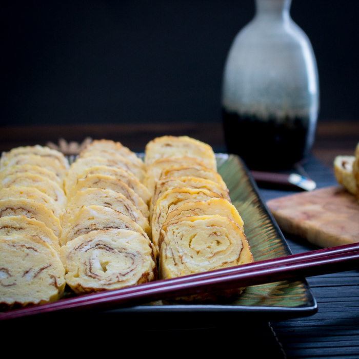 Japanese Egg Roll Tomagoyaki / https://www.hwcmagazine.com