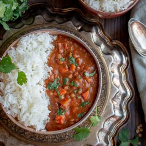 Instant Pot Lentil Ham Stew / https://www.hwcmagazine.com