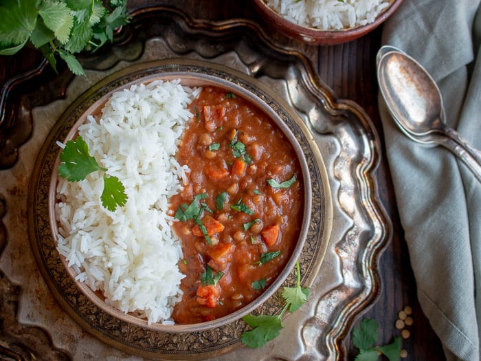 Instant Pot Lentil Ham Stew / https://www.hwcmagazine.com