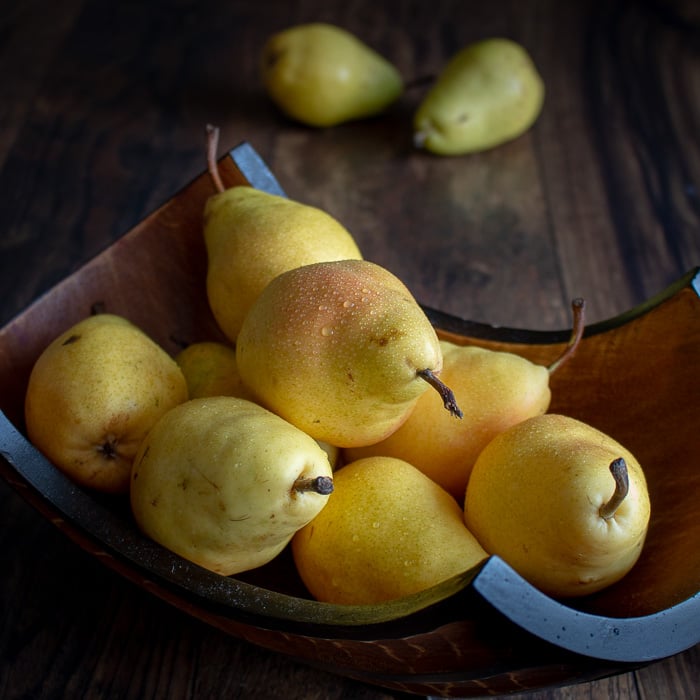 Chinese Pear Dessert Soup / https://www.hwcmagazine.com