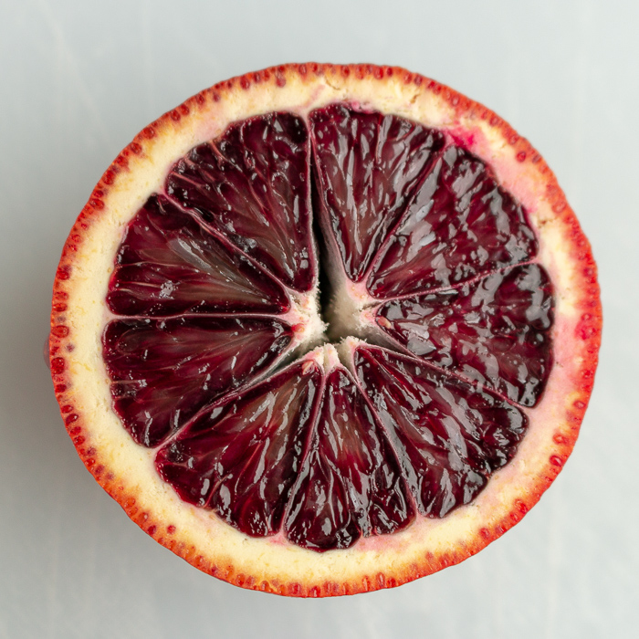 Blood Orange Ginger Spritz / https://www.hwcmagazine.com