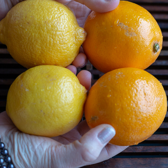 Honey Candied Meyer Lemon Slices / https://www.hwcmagazine.com