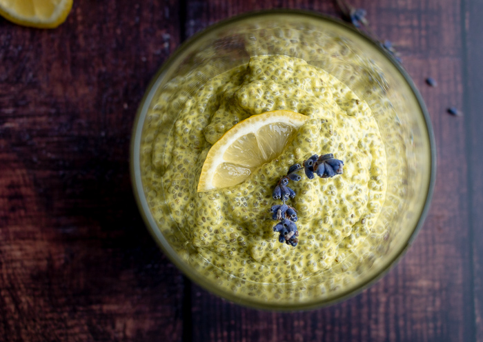 Lemony Lavender Chia Seed Pudding / https://www.hwcmagazine.com