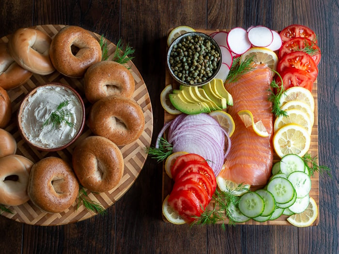 How To Setup An Easy Bagel Bar for Brunch 